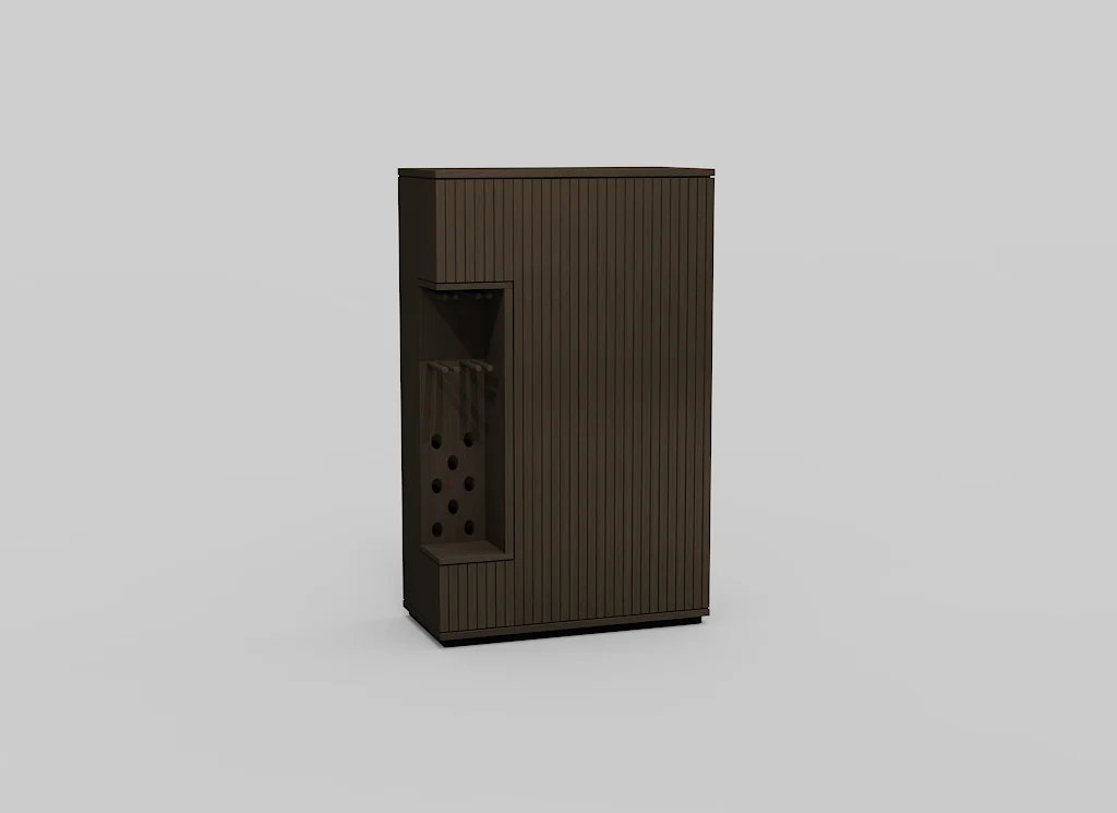 De NAPOLI BAR + PLINT VIT-BERG2 DO is een hoge, rechthoekige donkerbruine kast met een verticale gegroefde textuur en een open linkergedeelte met meerdere wijnflesgleuven. De kast staat tegen een effen lichtgrijze achtergrond.