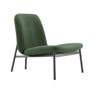 De Edison Armstoel is een moderne loungestoel met een minimalistisch design, bekleed met groene stof. Het omvat een strak zwart metalen frame dat de zitting en rugleuning ondersteunt, gepositioneerd in een lichte hoek voor verbeterd comfort.