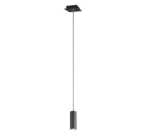 Een strakke, langwerpige zwarte hanglamp met een cilindrische vorm hangt verticaal, met een kleine lichtbron aan de onderkant. Het ontwerp is minimalistisch en eigentijds, geschikt voor moderne interieurs.