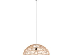 Een hanglamp met een gevlochten lampenkap in rieten stijl die aan een zwart snoer hangt. De gloeilamp is zichtbaar door het open, geometrische weefsel van de kap, wat een moderne, minimalistische look creëert.
