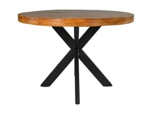 Een ronde houten tafel met een dik blad en een moderne, zwarte metalen X-vormige basis. Het oppervlak heeft een rijke, natuurlijke afwerking en de poten zorgen voor een stijlvolle, eigentijdse look.