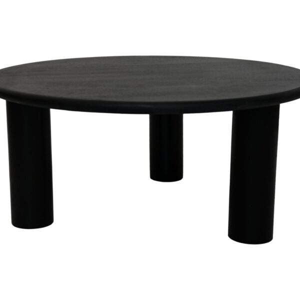 Een minimalistische zwarte ronde tafel met een plat blad en drie cilindrische poten. Het ontwerp is eenvoudig en modern, geschikt voor verschillende interieurs.