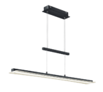 Een moderne, rechthoekige hanglamp met een strak zwart frame. Hij hangt aan het plafond met twee dunne draden en heeft een lineair, minimalistisch design met ingebouwde ledverlichting.