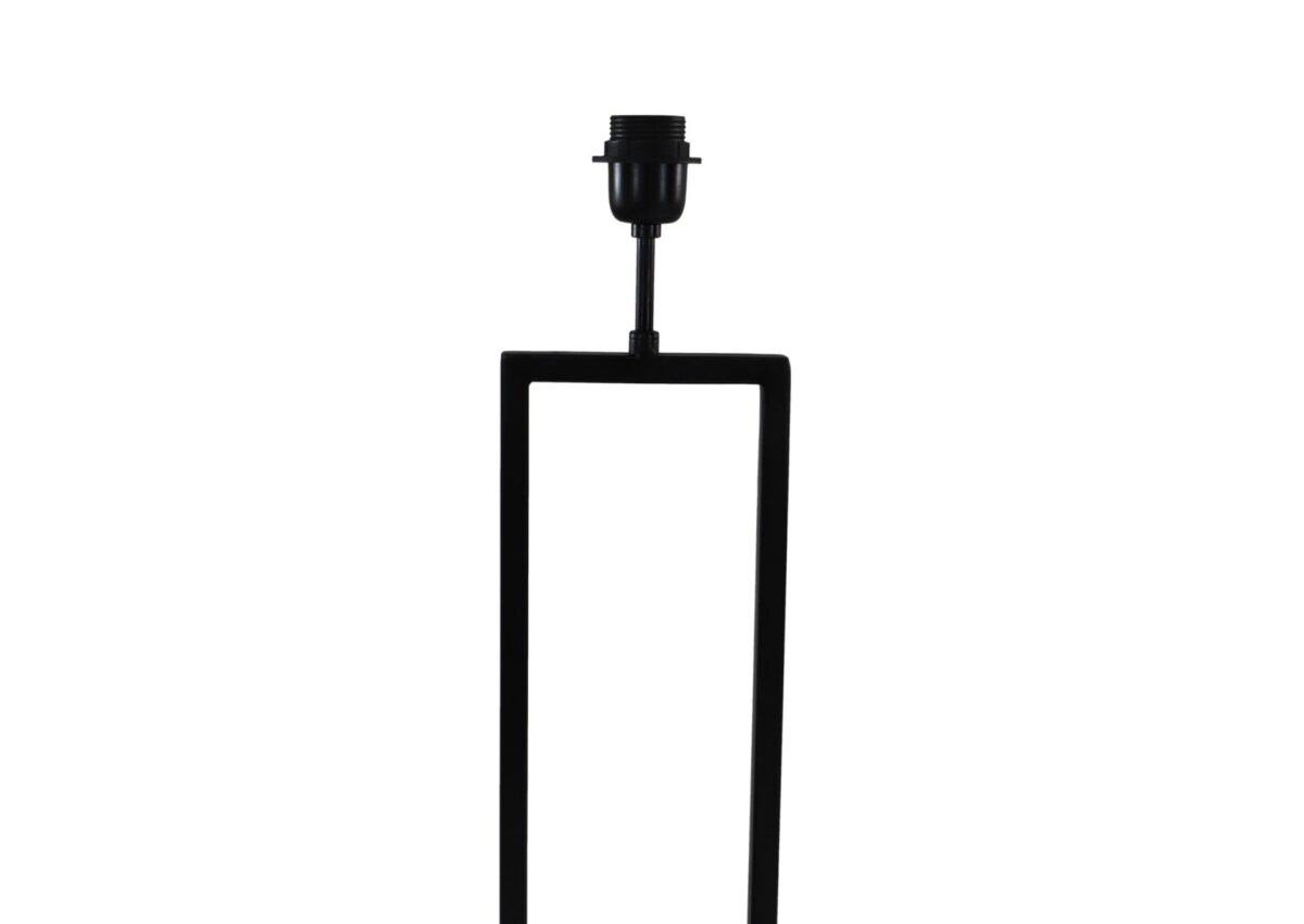 Minimalistische zwarte lampvoet met een rechthoekig open frameontwerp en een enkele lamphouder aan de bovenkant. De lamp is geplaatst tegen een effen witte achtergrond.