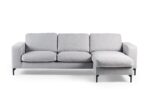 De 3 zits bank CL L+R in Valente V311 grijs stof heeft een modern lichtgrijs ontwerp met drie zitkussens, drie rugkussens en een chaise lounge aan de rechterkant, tegen een witte achtergrond.