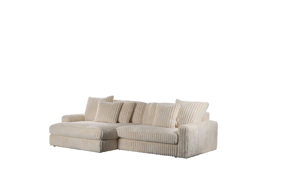 De 3 zits bank CL L+R in Vito 23 D460 beige stof is een crèmekleurige corduroy sectionele bank met pluche kussens en brede armleuningen, afgebeeld tegen een witte achtergrond.