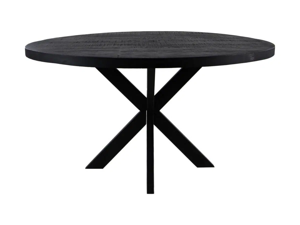 Een ronde, zwarte houten tafel met een gestructureerd oppervlak en een stevige, kruisvormige voet.
