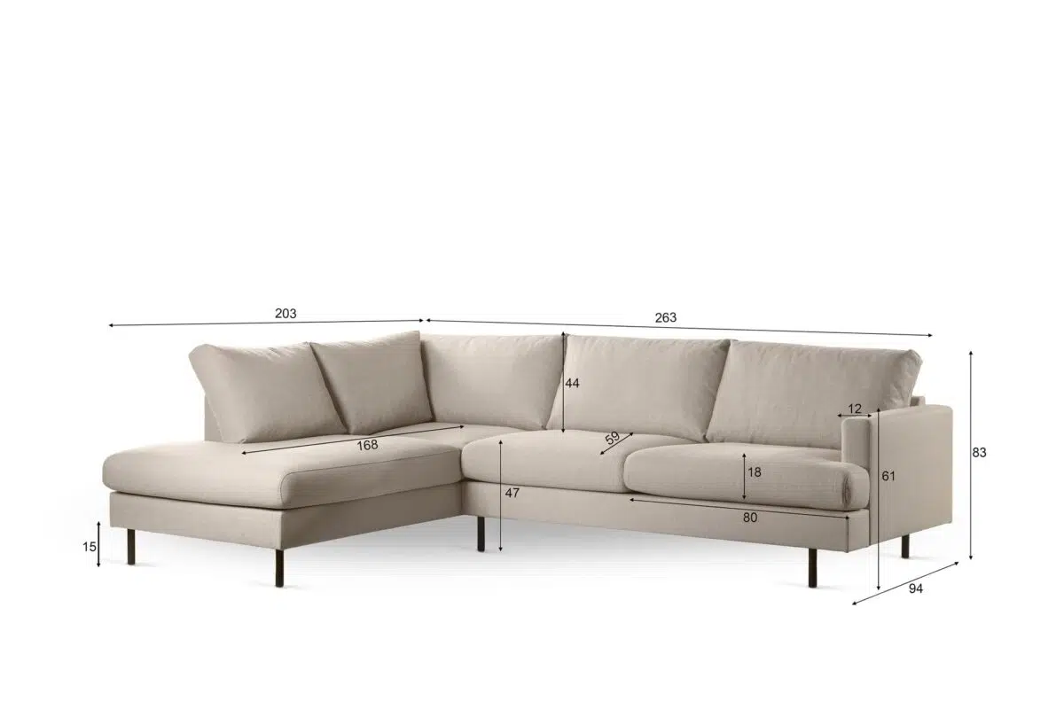De 3 zits hoek links, stof Bjorn 24, B460 beige is een L-vormige beige sectionele bank met drie zit- en rugkussens, afgebeeld op een witte achtergrond met zwarte lijnen die de lengte, diepte en hoogte weergeven.