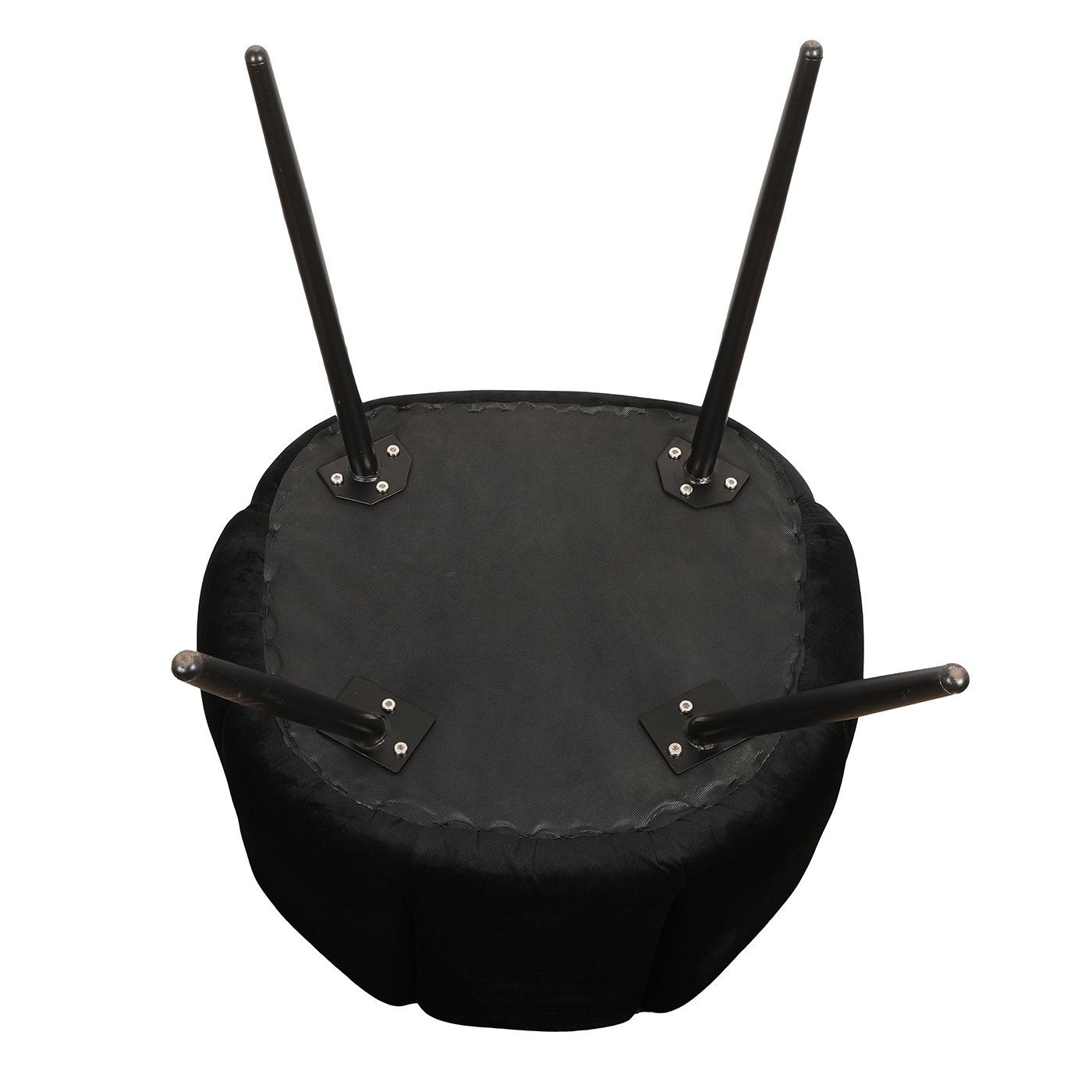 Onderaanzicht van een zwarte ronde kruk met kussens en vier poten, ondersteboven afgebeeld. De poten zijn gelijkmatig verdeeld rond de ronde basis.