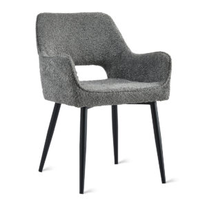 De Eetkamerstoel Ray - Antraciet is een moderne fauteuil met een grijze structuurbekleding, een gebogen rugleuning, open onderrug en slanke zwarte metalen poten.