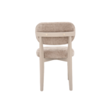 De CHAIR SILLA ZB-5684 in bruin heeft champagnekleurige poten en een gecapitonneerde rugleuning en zitting. Van achteren gezien heeft de stoel twee ronde bevestigingen op de rugleuning en een licht houten frame. Tegen een witte achtergrond.