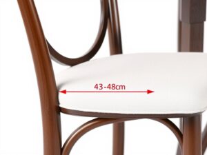 Eetkamerstoel met een witte zitting en een houten frame, met aanduiding van zithoogte tussen 43-48 cm.