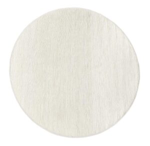 Het Valentino Ivory 111 240Ø is een rond, gebroken wit vloerkleed met een subtiel structuurpatroon tegen een witte achtergrond.