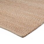 Close-up van de hoek van het Verona ST Beige 142 vloerkleed (170x230 cm), met het geweven patroon op een witte achtergrond.