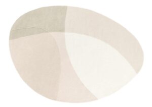 De Shades 100 White 200x290 Pebble is een onregelmatig gevormd vloerkleed met zachte, overlappende delen in gedempt beige, ivoor en saliegroen voor een abstracte, moderne look.