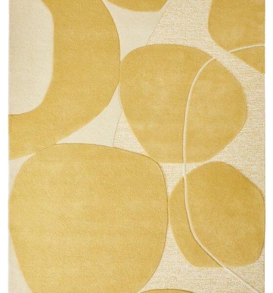 De Bolsena Wild Wonder 140x200 is een beige en lichtgeel vloerkleed met abstracte, overlappende organische vormen en gebogen lijnen voor een moderne, minimalistische look.