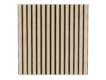 De Akupanel Eiken Naturel 60 x 60 cm Lattenwand akoestische wandpanelen heeft een modern, minimalistisch ontwerp met gelijkmatig verdeelde verticale zwarte en licht eiken strepen.