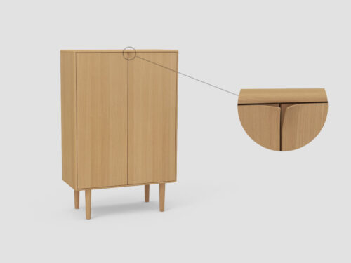 De SENTO BERGKAST 2 E02M, een houten kast met twee deuren en vier poten, wordt getoond met een close-up van de bovenste hoek waar de deuren elkaar raken, wat de gladde, afgeronde rand benadrukt.