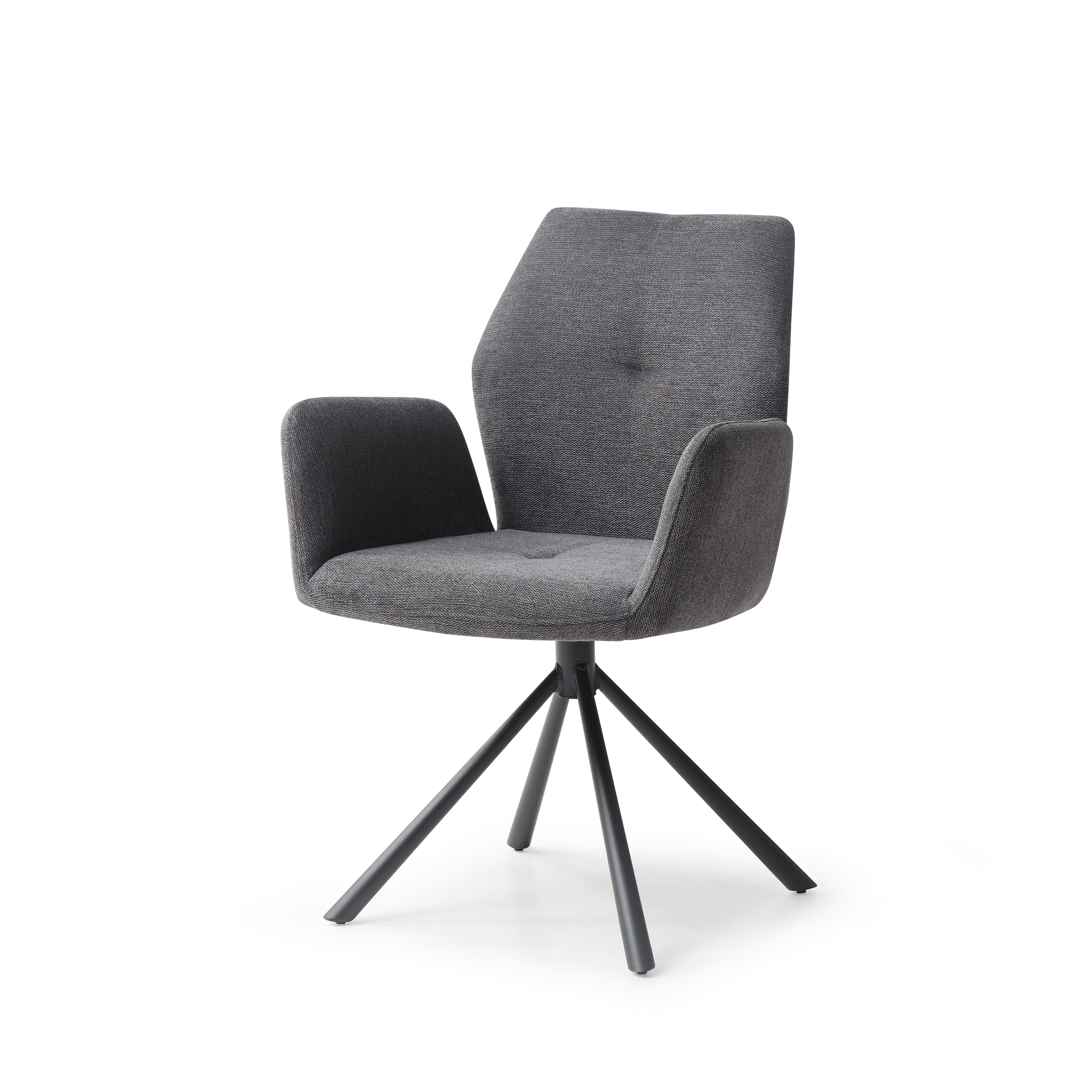 De Stoel Chris Blue Grey / Brego 16 is een moderne, blauwgrijs gestoffeerde stoel met een hoge rug, schuine armleuningen en een zwart metalen vierpoots draaivoet, tegen een witte achtergrond.