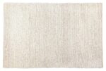 Het Bonita Light Beige 141 200x300 is een rechthoekig, gestructureerd vloerkleed in gebroken wit met een subtiel geweven patroon, een zacht oppervlak en licht onregelmatige randen.