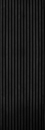 De Akupanel Eiken Zwart 270 x 60 cm lattenwand akoestische wandpanelen heeft een zwarte achtergrond met gelijkmatig verspreide, verticale donkergrijze en zwarte strepen voor een subtiele, gestructureerde look.