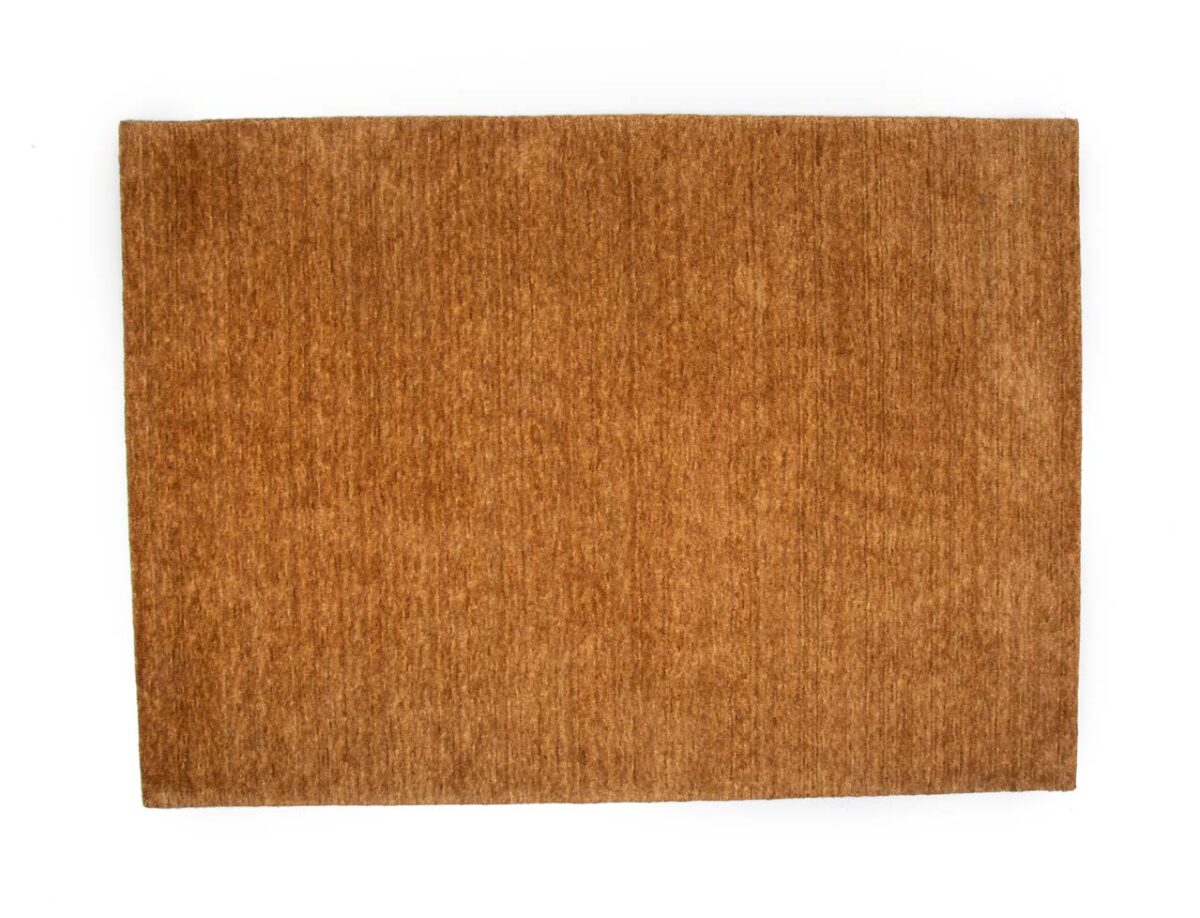 De San Stefano Rust 10 200x300 is een rechthoekige bruine deurmat met een eenvoudige, effen textuur op een witte achtergrond.
