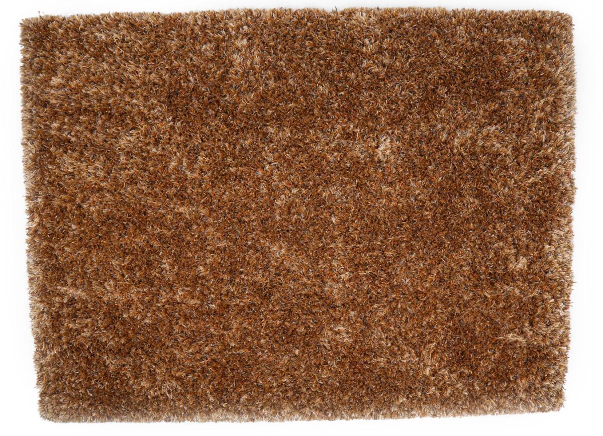 De New Paulo Gold 030 200x300 is een rechthoekig bruin shaggy vloerkleed met een dik, gestructureerd oppervlak, van bovenaf weergegeven op een witte achtergrond.
