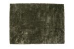 De Viterbo ST Hunter 421 200x300 is een rechthoekig, donkergroen shaggy tapijt met een zachte, pluche textuur op een effen witte ondergrond.