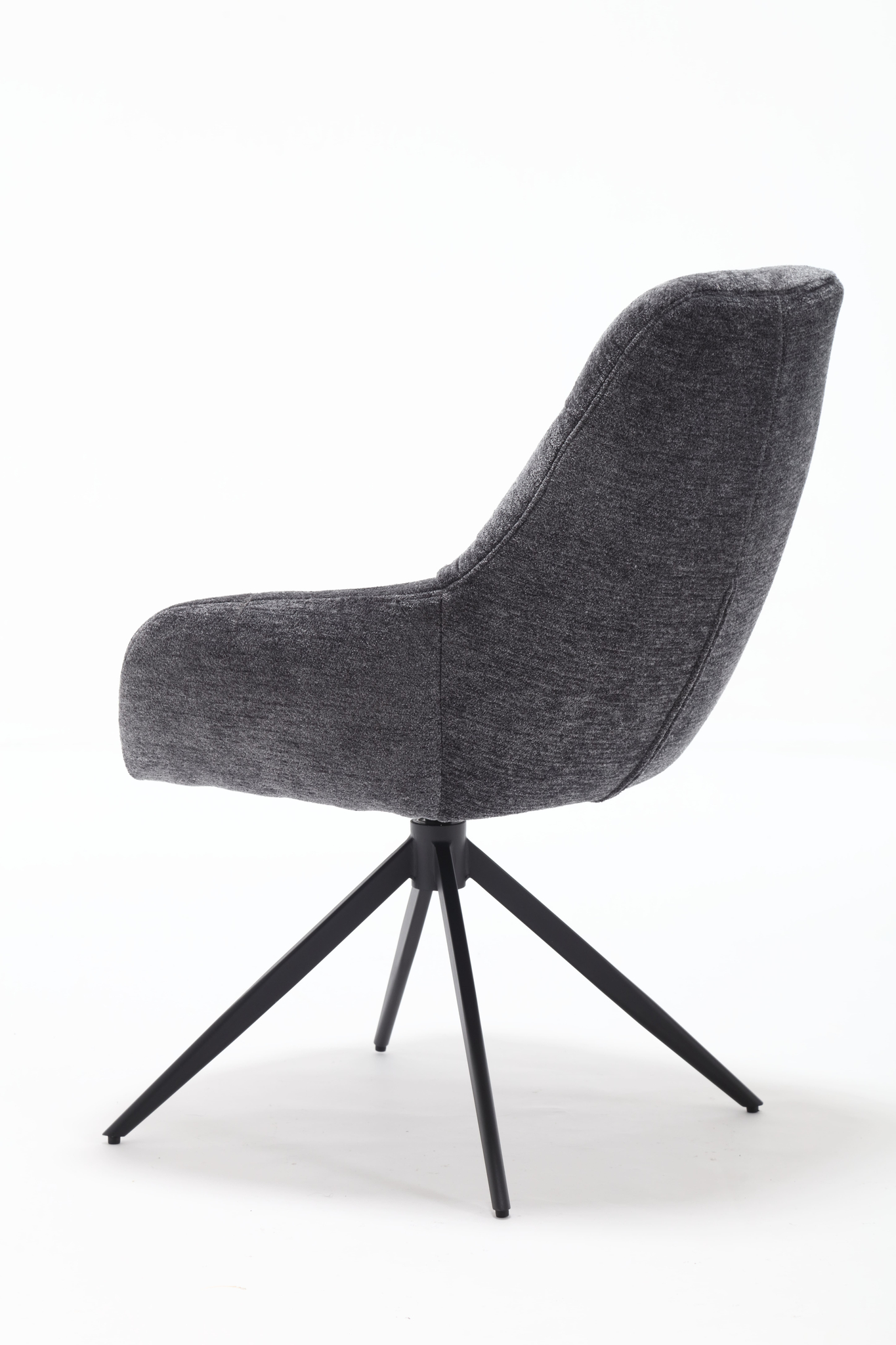 De Stoel July Picasso Eifeltoren 9312 is een moderne donkergrijze gestoffeerde draaistoel met schuine metalen poten, van achteren en opzij afgebeeld tegen een effen witte achtergrond.