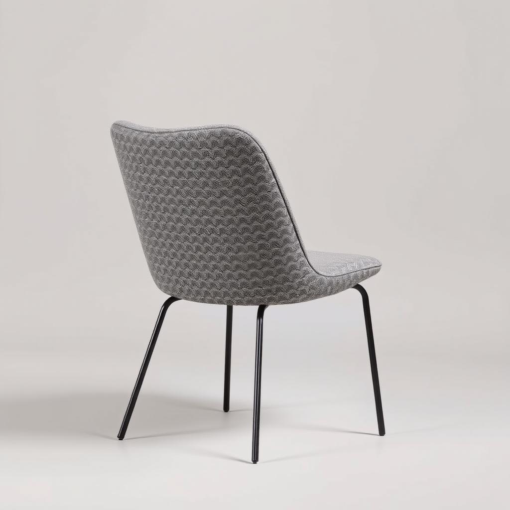 Moderne eetkamerstoel model Mellow met bouclé stoffering en metalen poten