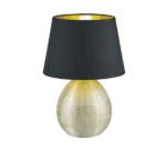 De REALITY Tafellamp LUXOR heeft een gestructureerde, ronde gouden voet gecombineerd met een zwarte lampenkap die aan de binnenkant is bekleed met metallic goud.