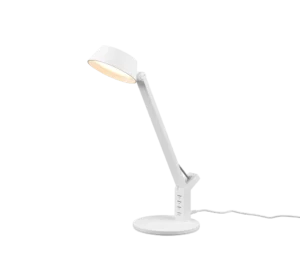 De TRIO Tafellamp Ava L is een moderne witte bureaulamp met een verstelbare arm, verlichte ronde lampenkap en ronde voet. Een netsnoer steekt uit de voet en de lamp staat op een effen witte achtergrond.