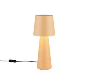 De TRIO Tafellamp NUBIAN is een moderne, minimalistische tafellamp met een warmbeige conische voet en bijpassende kap. De lamp is verlicht en wordt geleverd met een zwart netsnoer en schakelaar.
