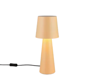 De TRIO Tafellamp NUBIAN is een moderne, minimalistische tafellamp met een warmbeige conische voet en bijpassende kap. De lamp is verlicht en wordt geleverd met een zwart netsnoer en schakelaar.