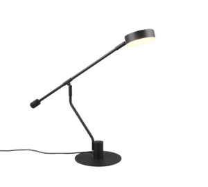 De TRIO Tafellamp Manduro is een moderne zwarte bureaulamp met een ronde voet en verstelbare arm, voorzien van een ronde lampenkap die zacht licht werpt tegen een effen witte achtergrond.