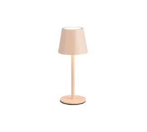 De Reality Tafellamp Diaz is een eenvoudige, moderne tafellamp met een beige cilindrische voet en bijpassende kegelvormige lampenkap, zacht verlicht tegen een witte achtergrond.