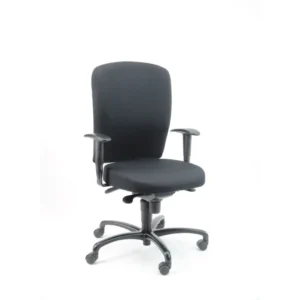 Een Refurbished Bureaustoel Vepa By Beta (N)en 1335 ergonomische zwarte bureaustoel met verstelbare armleuningen en een onderstel met vijf wielen, weergegeven op een effen witte achtergrond.