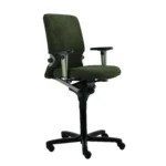 Gereviseerde Baliestoel Comforto 77 Regain Groen Hoog - een ergonomische bureaustoel van groene stof (N)EN 1335, met verstelbare armleuningen, zwart onderstel en vijf zwenkwielen, afgebeeld tegen een witte achtergrond.