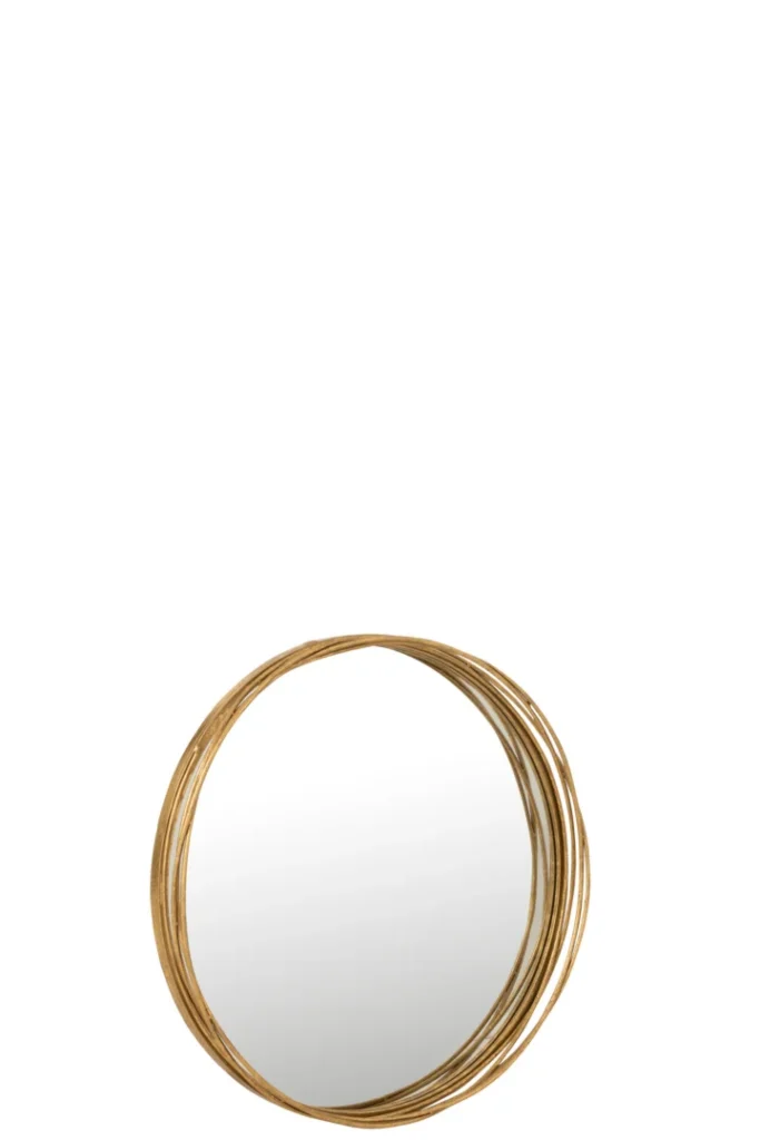 De Mirror Aurora Round Iron/Glass Gold Small is een decoratieve ronde spiegel met een gouden frame van in elkaar gevlochten lussen op een effen witte achtergrond.