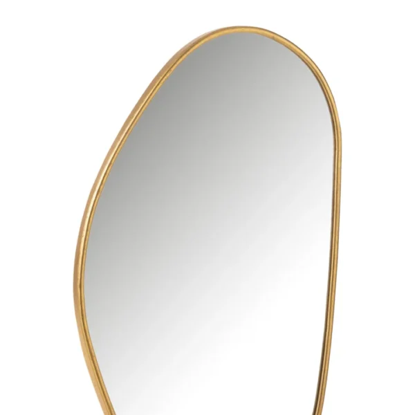 De Mirror Abstract MDF/Glass Gold Large heeft een onregelmatige, organische vorm met een slank goudmetallic frame tegen een witte achtergrond.