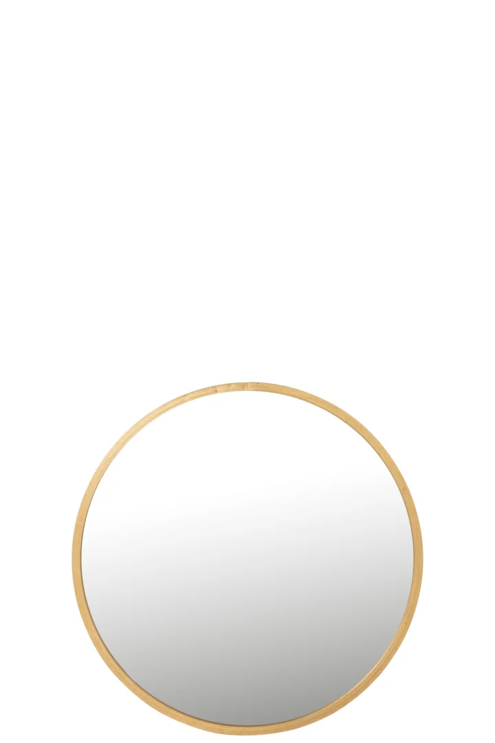 De Mirror Mona Round Iron/Glass Gold Large heeft een dunne gouden lijst en is afgebeeld onderaan een witte achtergrond, waardoor een subtiel kleurverloop ontstaat dat licht en schaduw benadrukt.