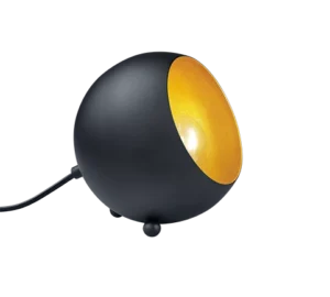 De REALITY Tafellamp BILLY is een moderne, bolvormige zwarte bureaulamp met een fel oranje binnenkant, zichtbare lamp, opwaartse hoek en zwart netsnoer.