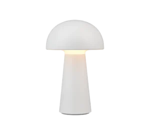 De REALITY Tafellamp LENNON is een minimalistische, moderne witte tafellamp met een koepelvormige kap en cilindrische voet, die van binnenuit zacht oplicht en doet denken aan een paddenstoel.