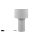 De TRIO Tafellamp Bale heeft een modern cilindrisch ontwerp met een lichtgrijze stoffen kap en bijpassende voet, tegen een effen witte achtergrond.