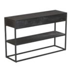 De Sidetable Denver Zwart | 2 lades is een zwarte, rechthoekige consoletafel met twee lades en een lagere open plank, met een minimalistisch metalen frame en modern ontwerp.