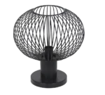 De TRIO Tafellamp Gila heeft een modern zwart ontwerp met een ronde, open metalen kooilamp op een cilindrische voet, minimalistisch en geometrisch.