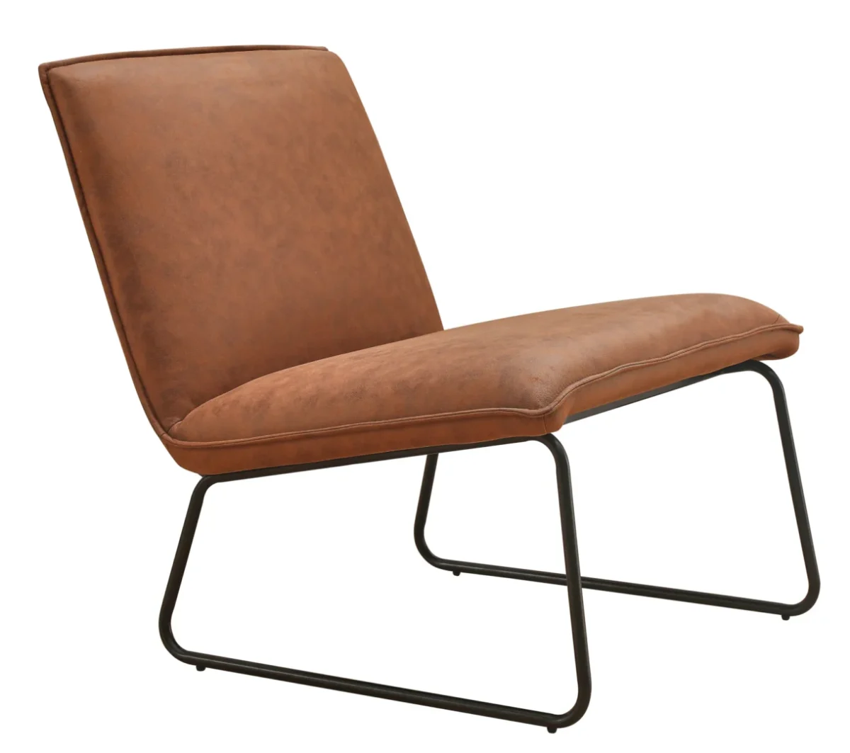 De Fauteuil James - Microleder Cognac is een moderne loungestoel met een cognac microleder zitting en rugleuning en een strak zwart metalen frame met schuine poten.