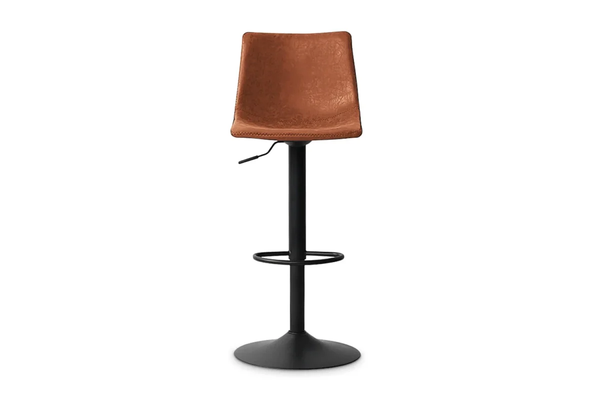 De Barstoel 'Trevi' PU Cognac heeft een bruine kussens zitting, zwart metalen voetstuk, ronde voetsteun en een verstelbare hendel onder de zitting. Verkocht per set van 2 per doos. De achtergrond is effen wit.