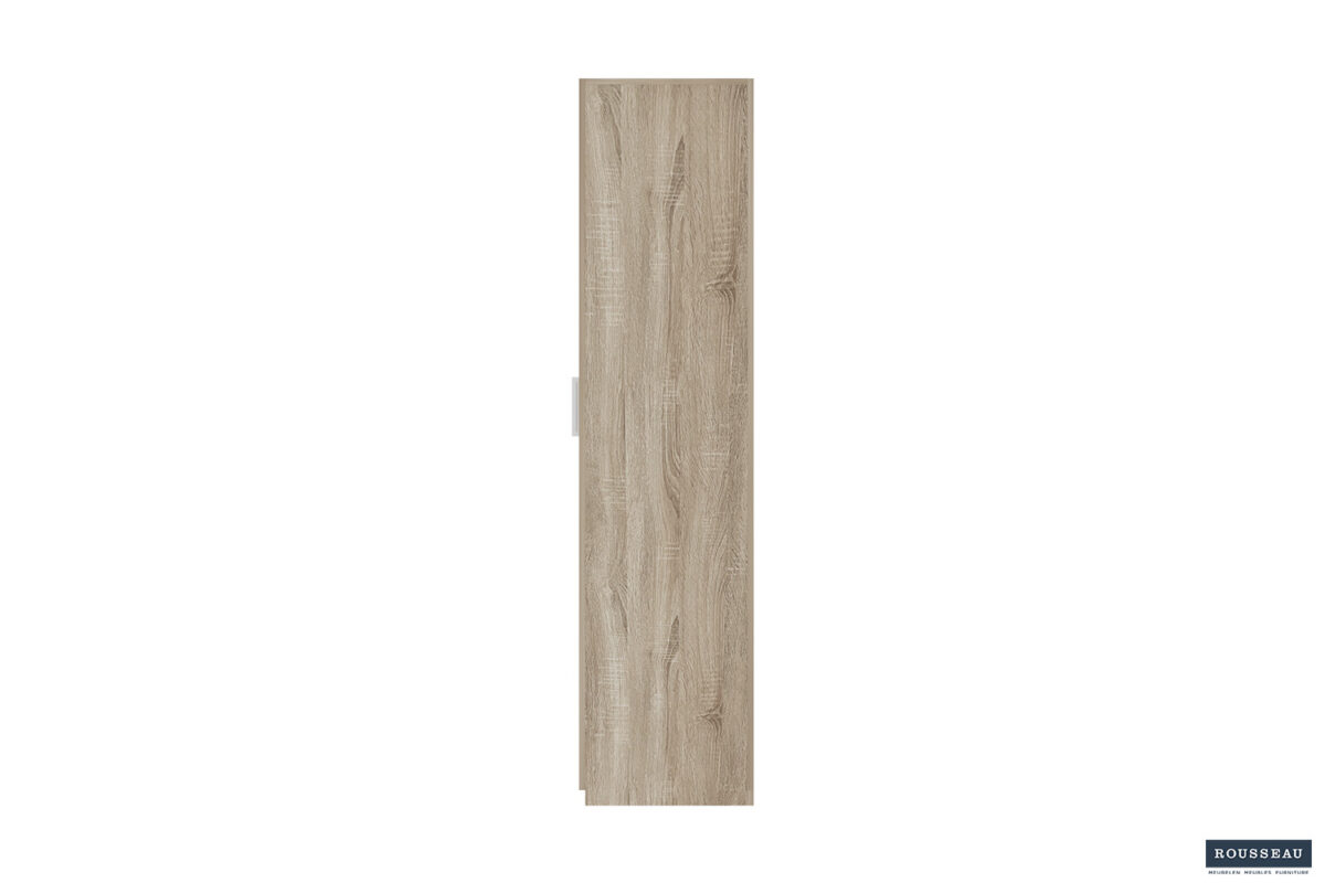Een hoge, smalle Opbergkast 'Mike' 120 cm met 3 Sonoma-afgewerkte deuren staat verticaal op een witte achtergrond. Het Rousseau-logo verschijnt in de rechterbenedenhoek.