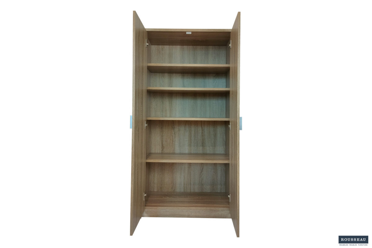 De SALE - Opbergkast 'Space' 2 deuren en 4 legplanken Sonoma (1c) is een licht houten opbergkast met twee open deuren, die vier ruime planken en zilveren handgrepen onthullen.